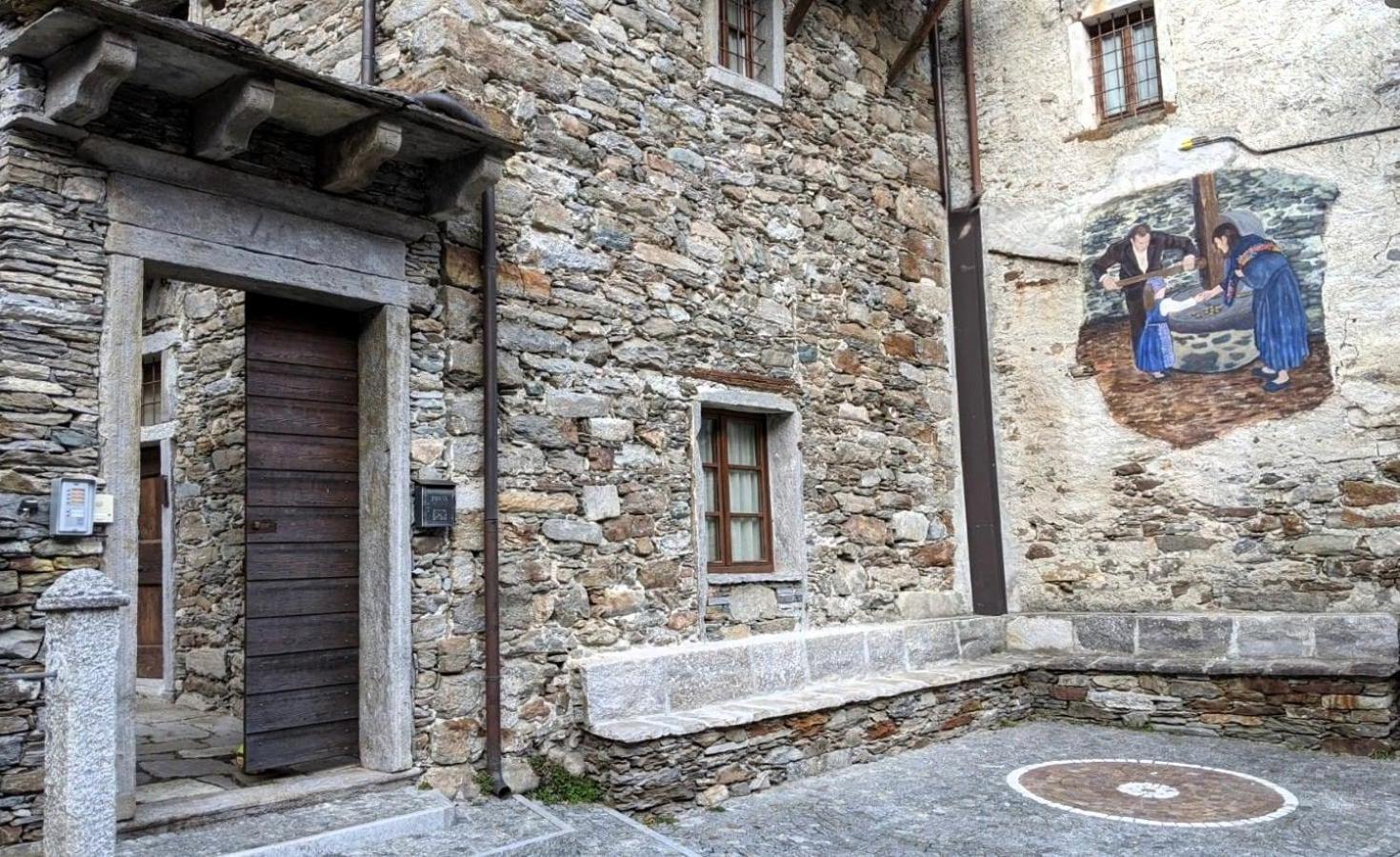 Dimora Storica Casa Vanni Villadossola Luaran gambar